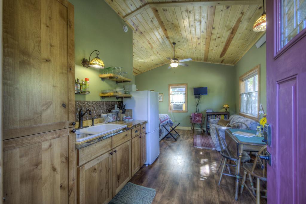 Yak Ridge Cabins And Farmstead By Mount Rushmore Villa Кийстоун Екстериор снимка